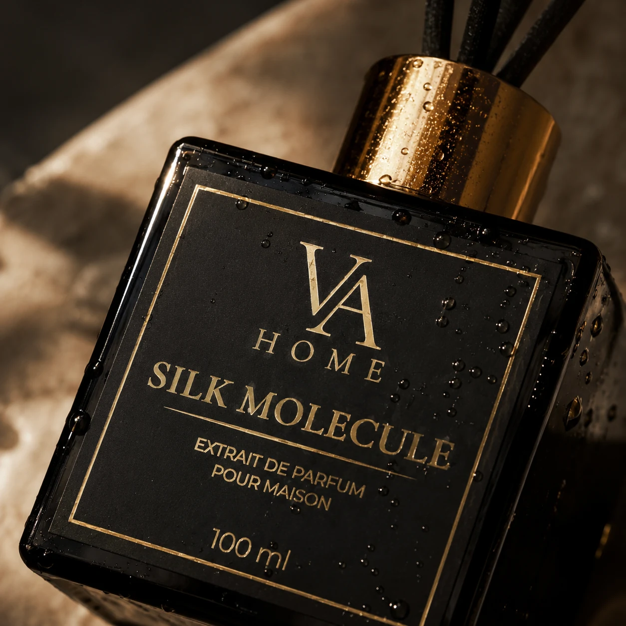 VA HOME silk-molecule — macro